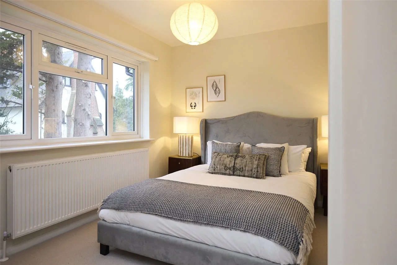 Ravenswood Court, Kingston Hill, Kingston upon Thames, KT2, photo 7