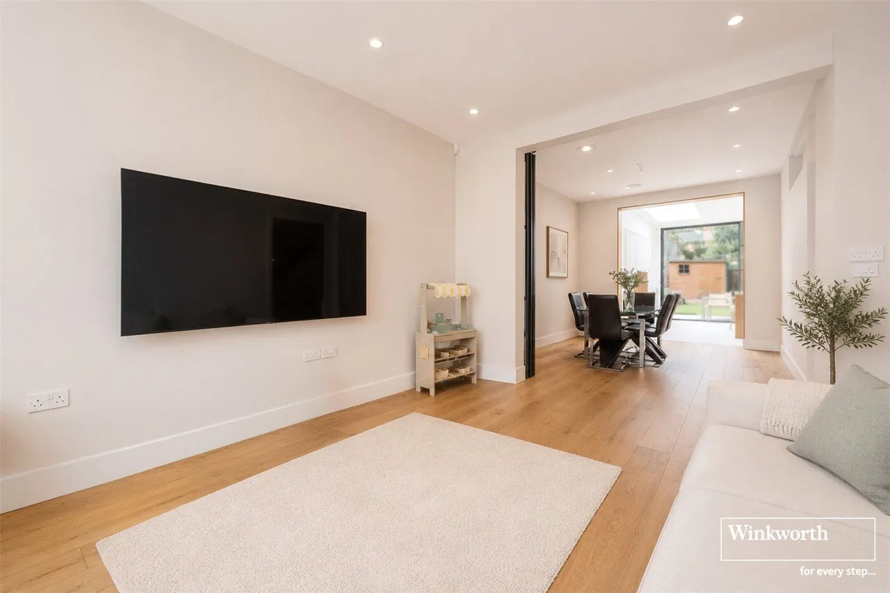 Egerton Gardens, Hendon, NW4, photo 8