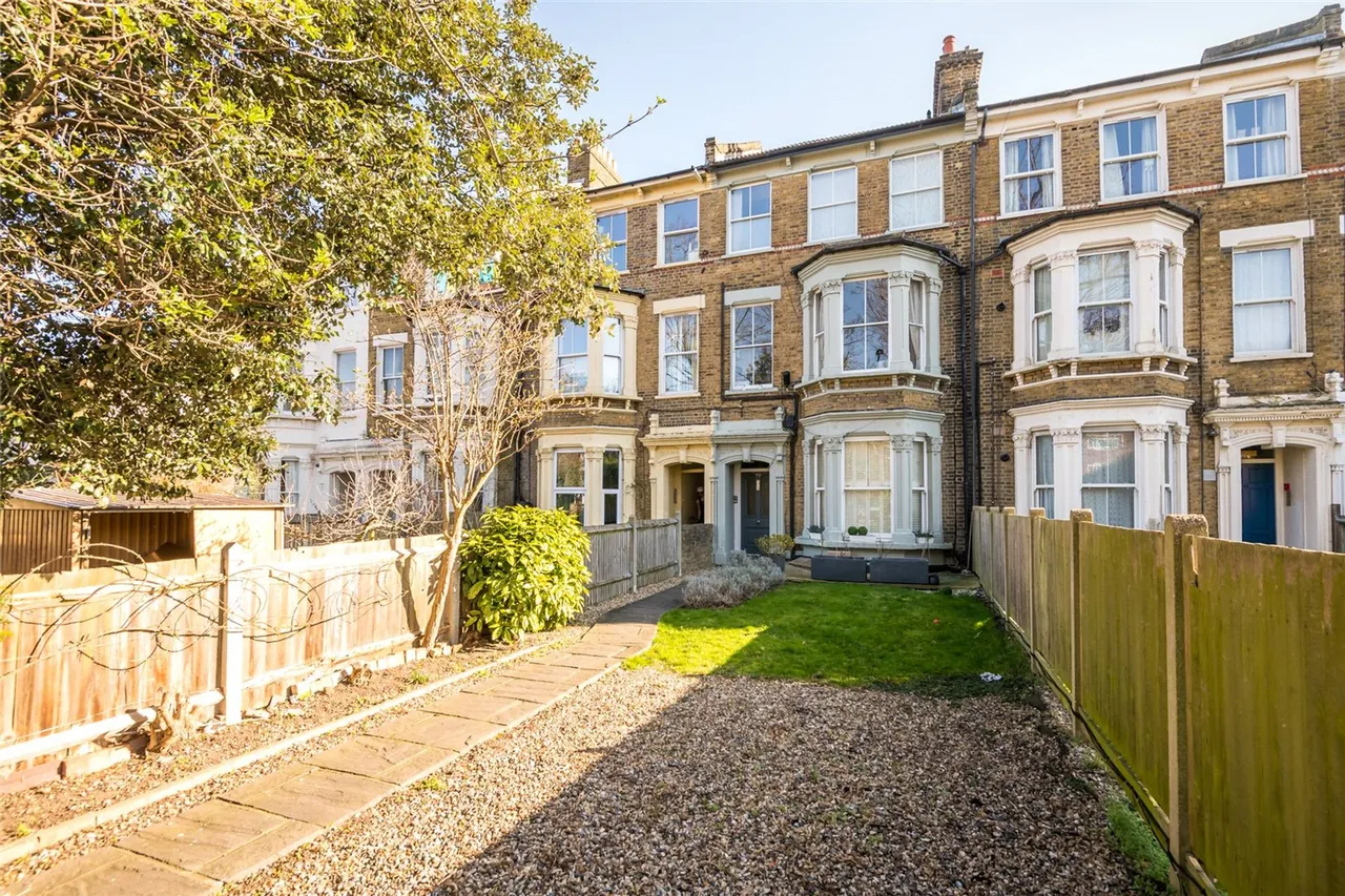Effra Road, London, SW2, photo 12