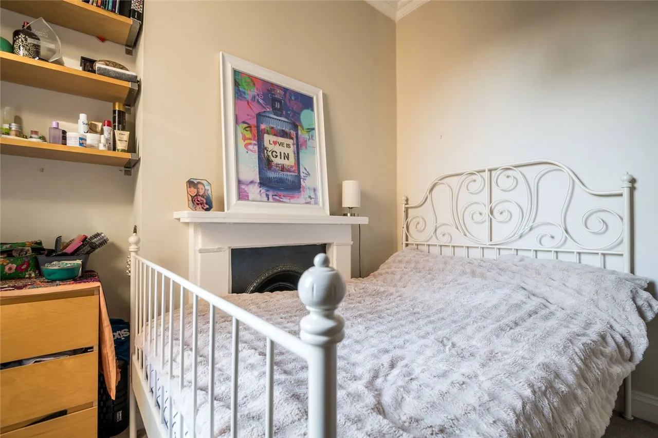 Effra Road, London, SW2, photo 10