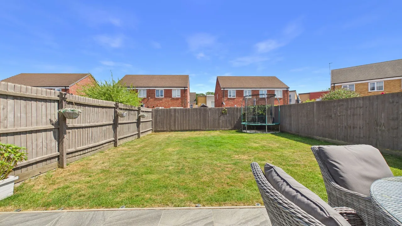 Littledale Crescent, Peterborough, PE2, photo 5