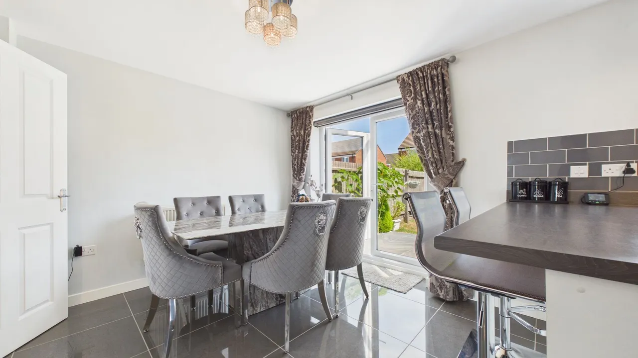 Littledale Crescent, Peterborough, PE2, photo 9