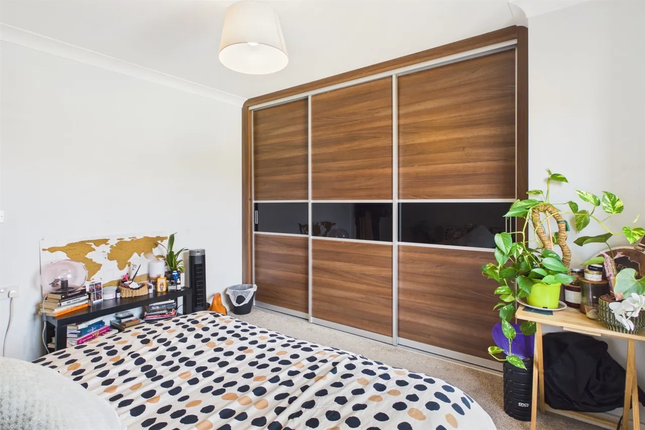 2 Westwell Road Approach, London, SW16 5GY, photo 6