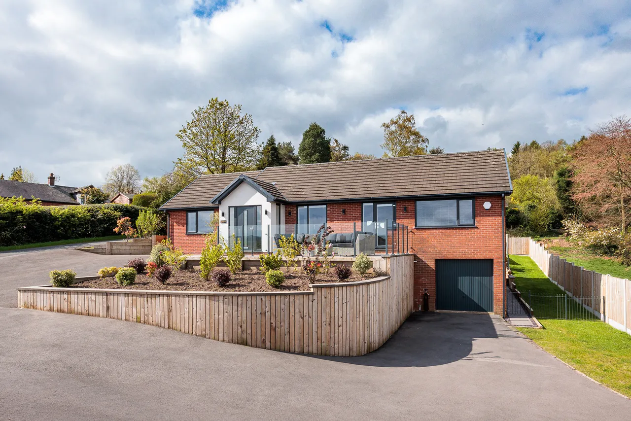Harewood Close, Cheadle, ST10, photo 30