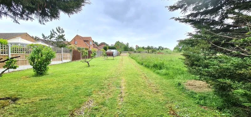Highcliff Crescent, Rochford, Essex, SS4 3HN, photo 6