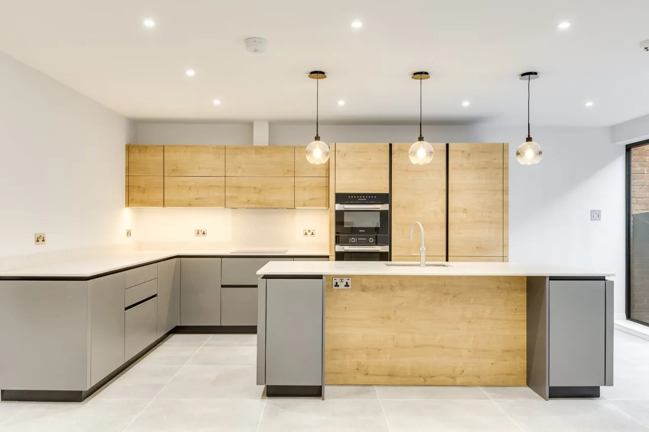 High Beeches, 101 West Heath Road, Hampstead, London, NW3 7TN, photo 3