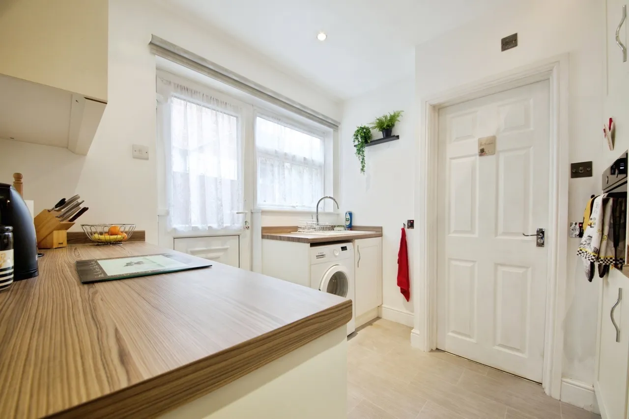 North Street, ROMFORD, Essex, RM1, photo 7