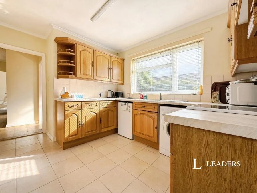 Station Close, Lingwood, NR13, photo 7