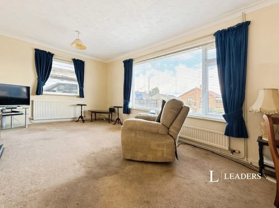 Station Close, Lingwood, NR13, photo 5