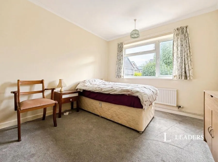 Station Close, Lingwood, NR13, photo 9