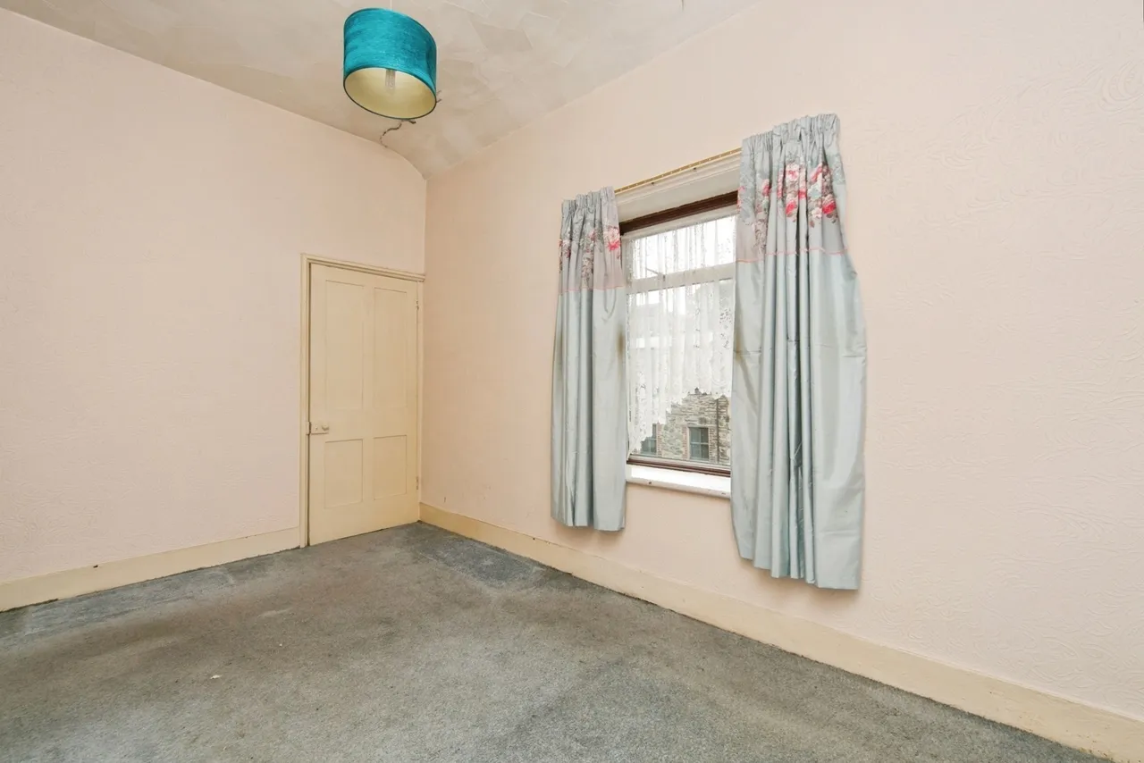 Station Road, Bethesda, LL57, photo 10