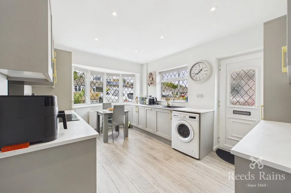 Howard Crescent, Durkar, West Yorkshire, WF4, photo 12