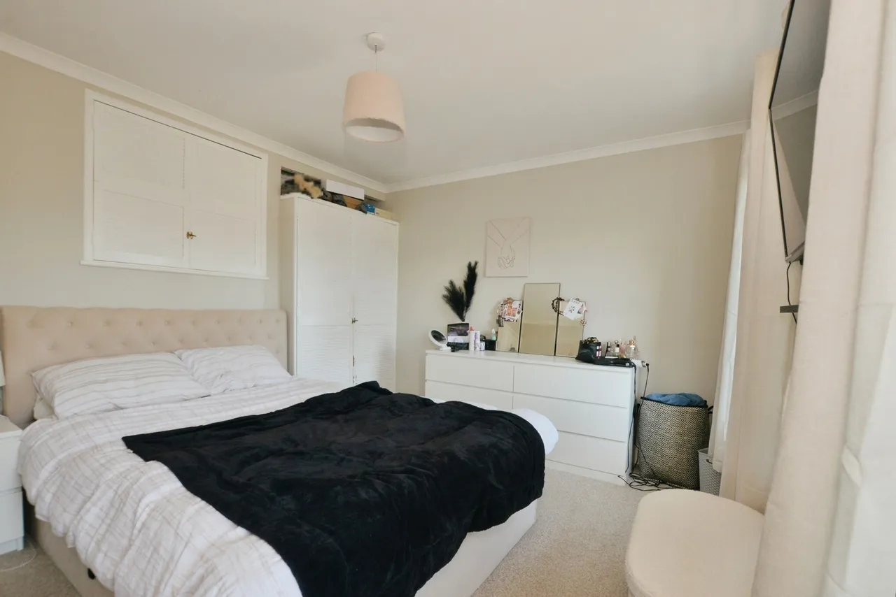 Manor Road, Lydd, TN29, photo 8