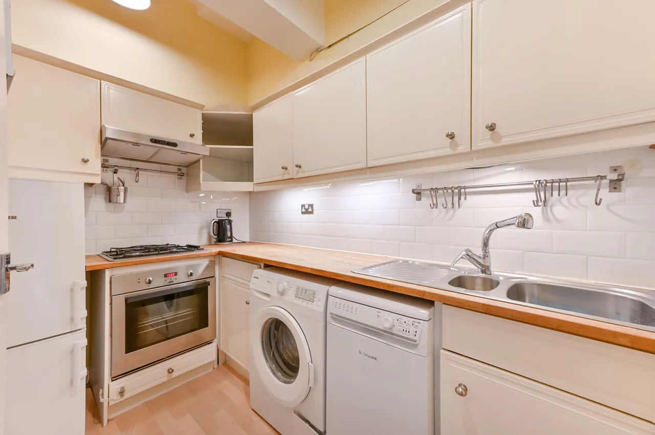 33d Anson Road, London, photo 4
