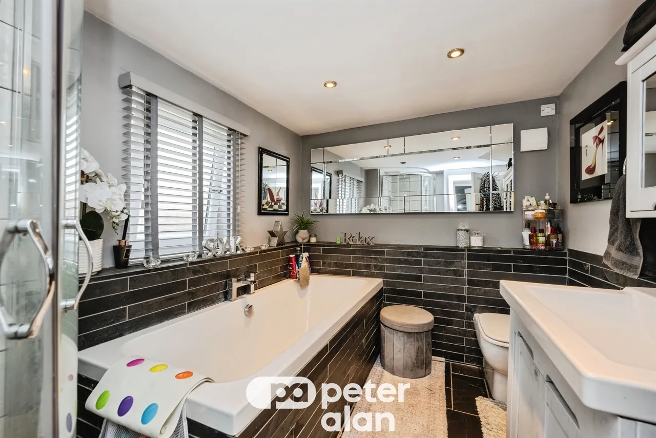 Penscynor Neath, SA10, photo 6