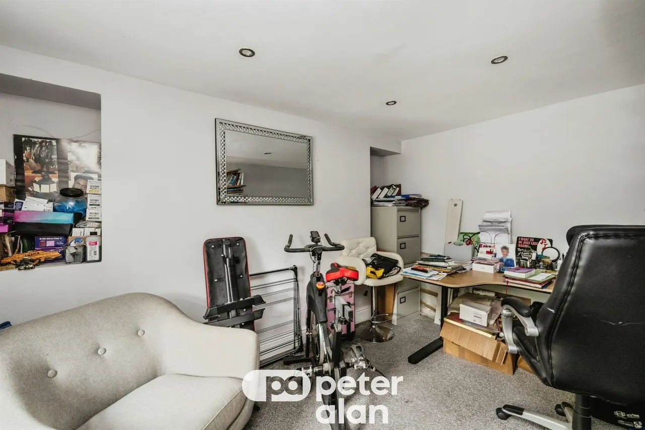 Penscynor Neath, SA10, photo 11
