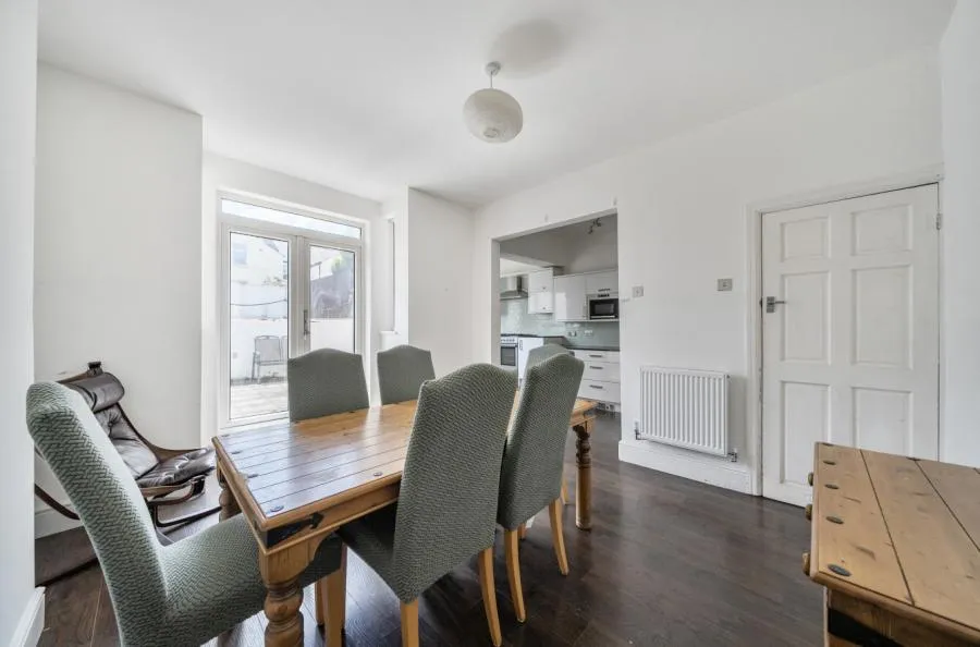 Clodien Avenue, Heath, CF14, photo 4