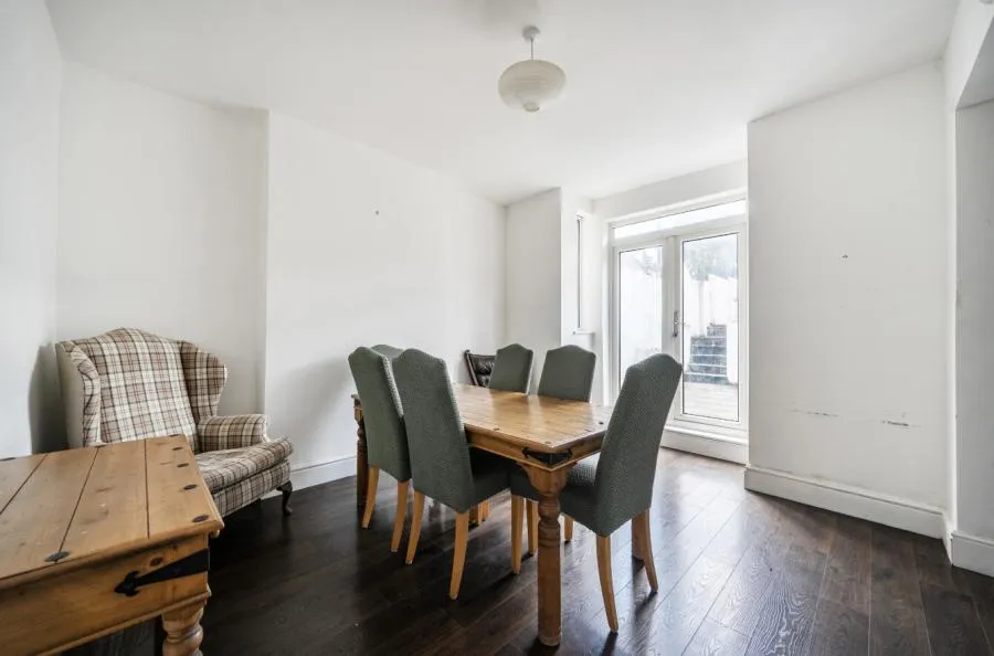 Clodien Avenue, Heath, CF14, photo 3