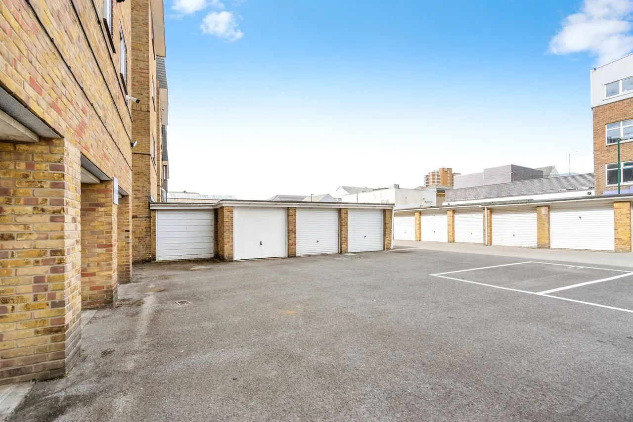 Belmont Street, Bognor Regis, PO21, photo 8