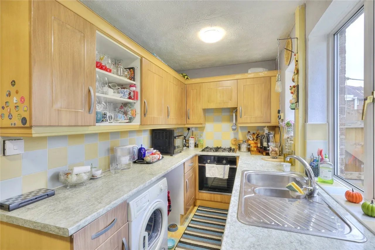 Nursery Lane, Northampton, Northamptonshire, NN2, photo 5