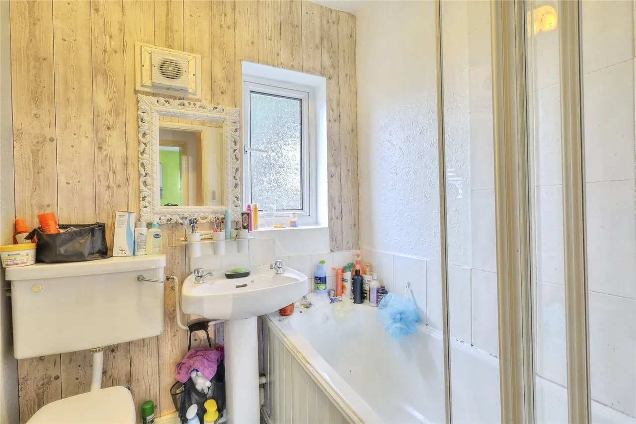 Nursery Lane, Northampton, Northamptonshire, NN2, photo 11