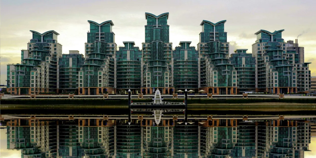 flat for sale, St Georges Wharf, London, SW8