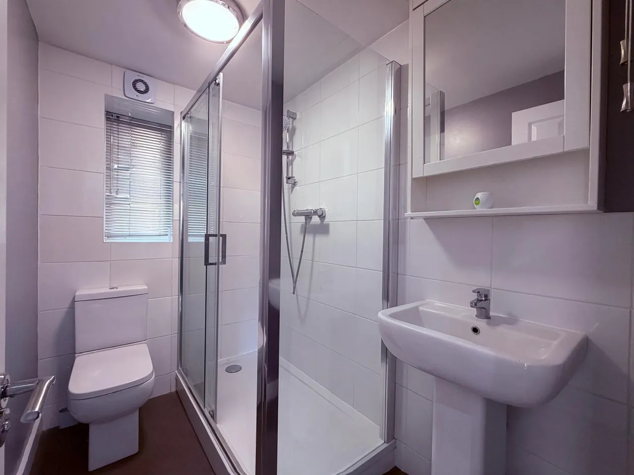 Sturmer Court, Kings Hill, photo 13
