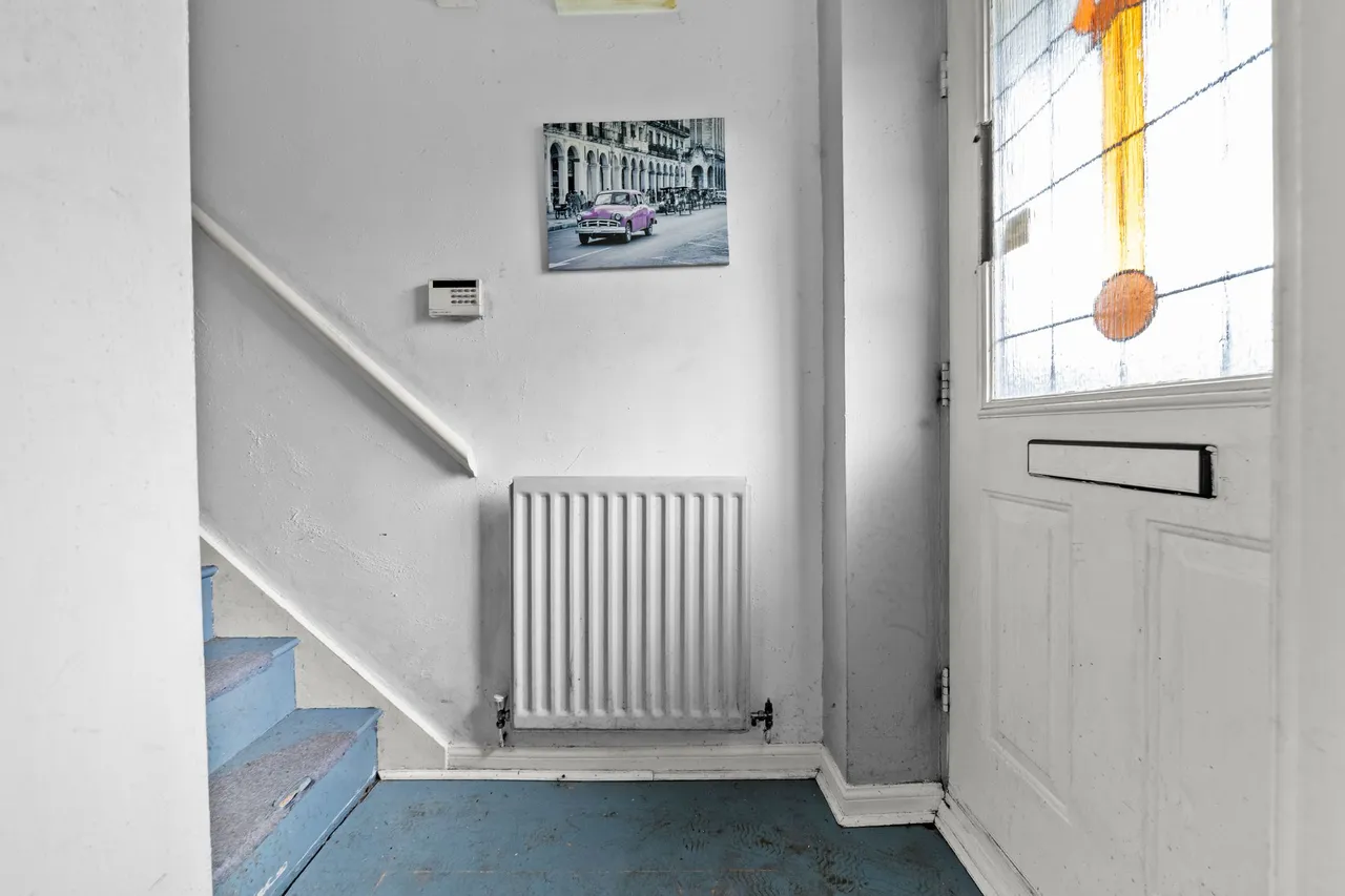 Langton Close, Newton-Le-Willows, WA12, photo 5