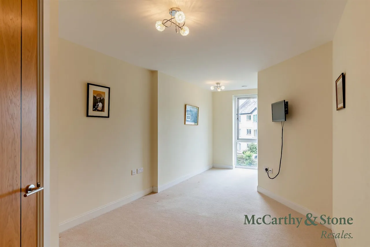 Bar Road, Falmouth, TR11, photo 10