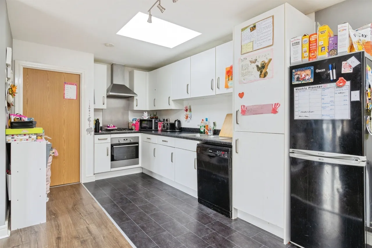 Great Tree Court, Paignton, TQ4, photo 7