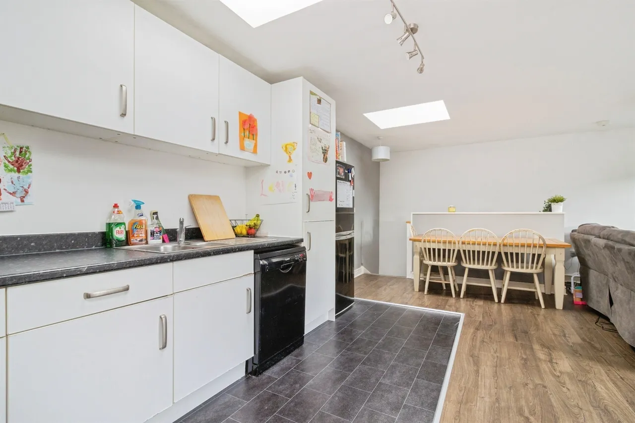 Great Tree Court, Paignton, TQ4, photo 4
