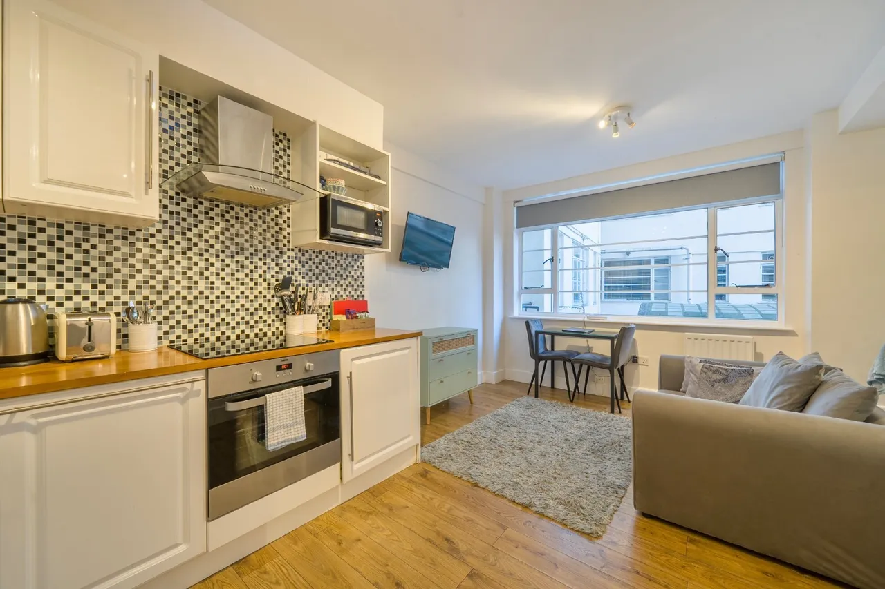 Sloane Avenue, Chelsea, SW3, photo 2