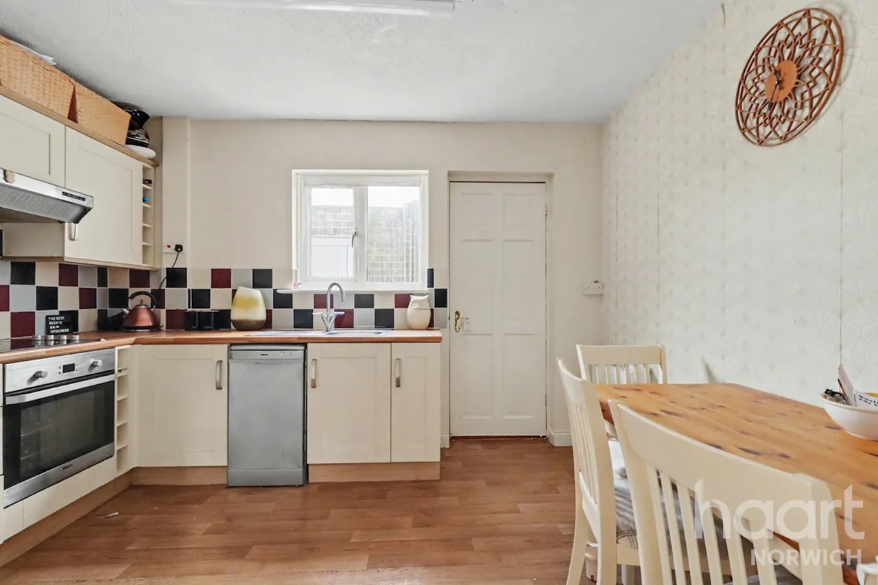 Primrose Crescent, Norwich, NR7, photo 3
