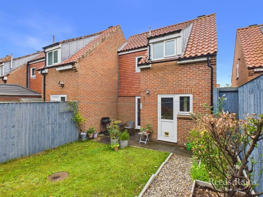 Dalby Close, Scarborough, North Yorkshire, YO12, photo 2