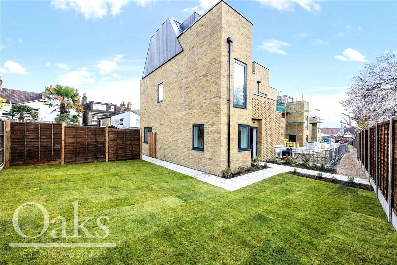 Birchanger Road, South Norwood, SE25, photo 29