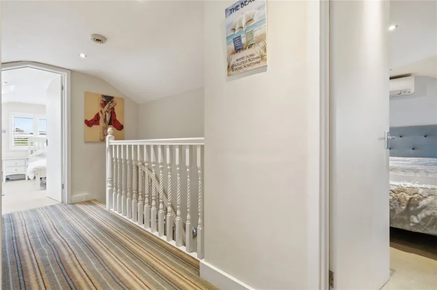 with 4 bedrooms in Great Chesterford, Saffron Walden, CB10, photo 14