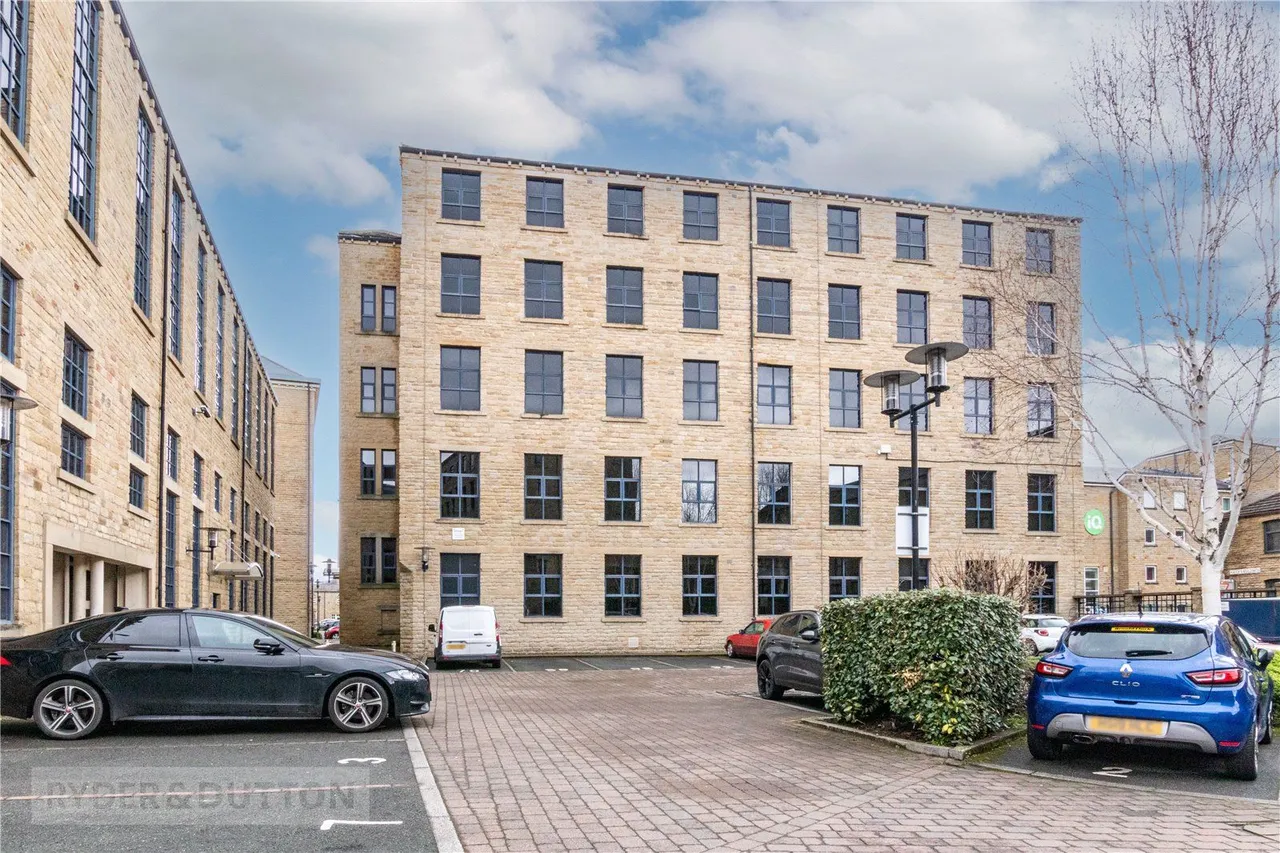 Firth Street, Huddersfield, HD1, photo 12