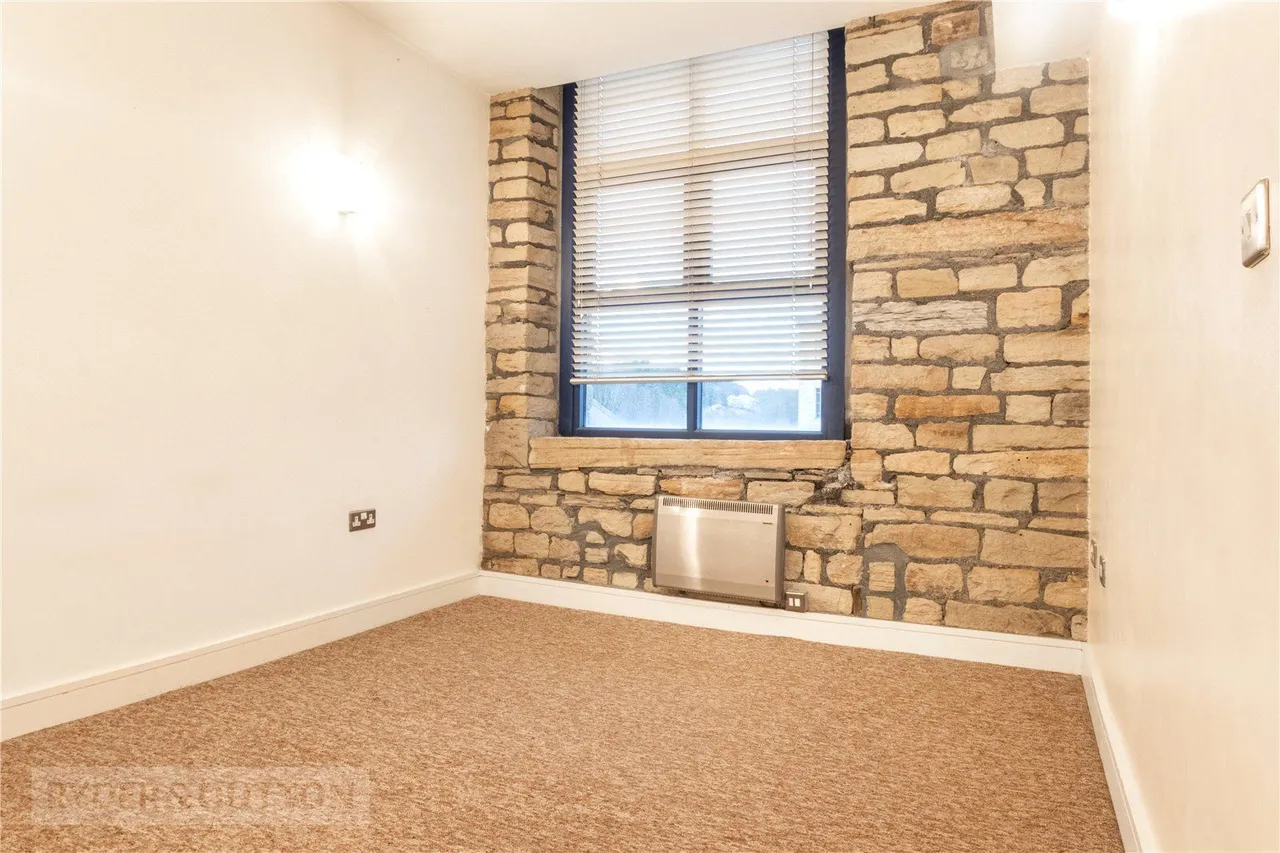Firth Street, Huddersfield, HD1, photo 7