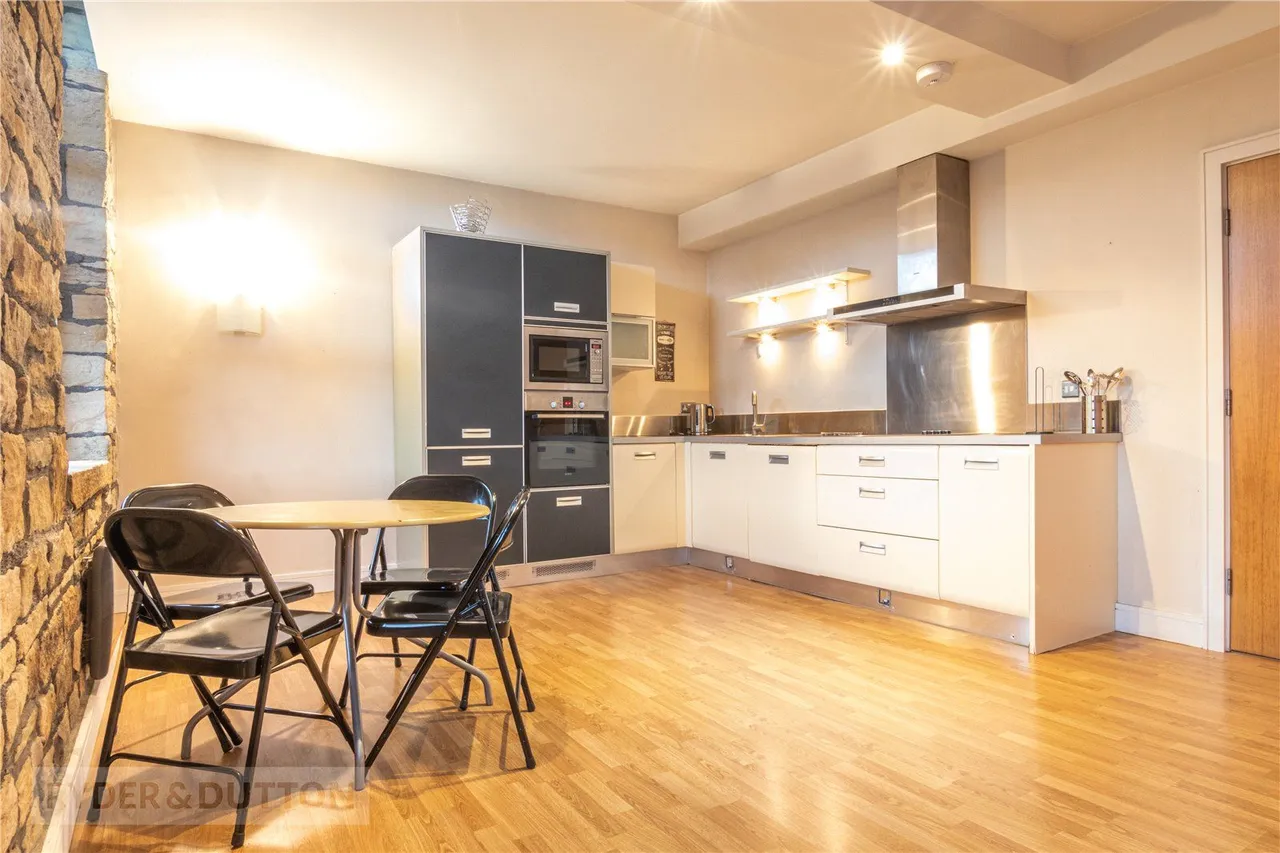 1 bed flat for sale, Firth Street, Huddersfield, HD1