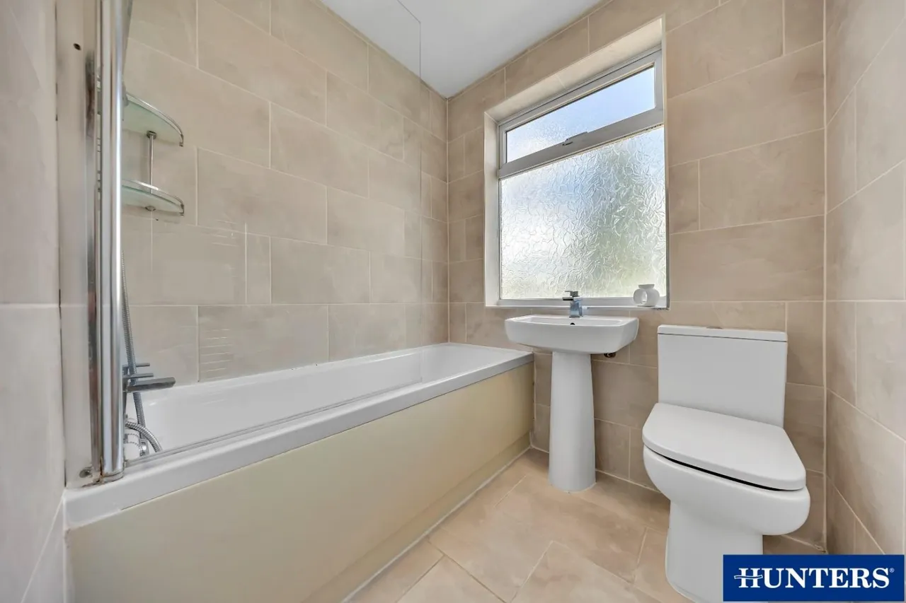 Temple Avenue, Dagenham, RM8, photo 12