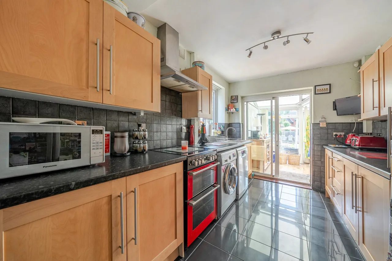Haven Close, Kent, BR8, photo 2