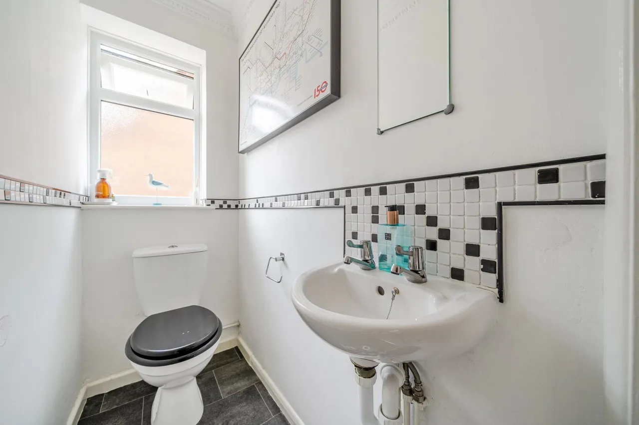 Haven Close, Kent, BR8, photo 16
