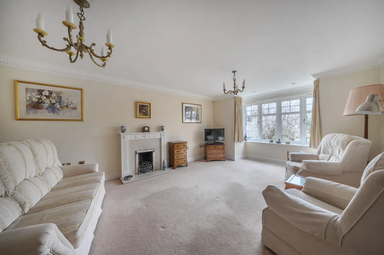 Heritage Gate, Gerrards Cross, SL9, photo 11
