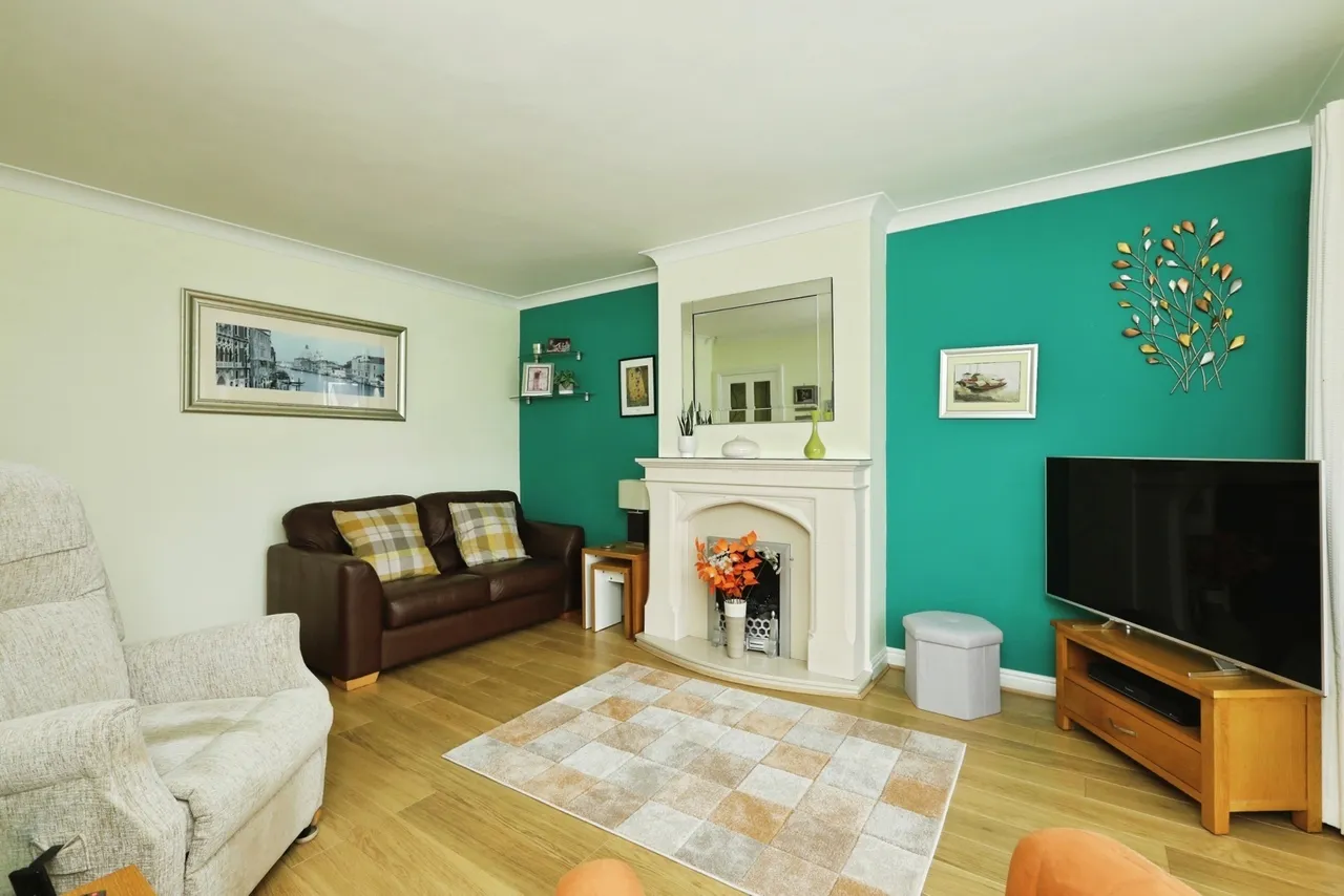 Moorlands, Wickersley, Rotherham, South Yorkshire, S66, photo 5