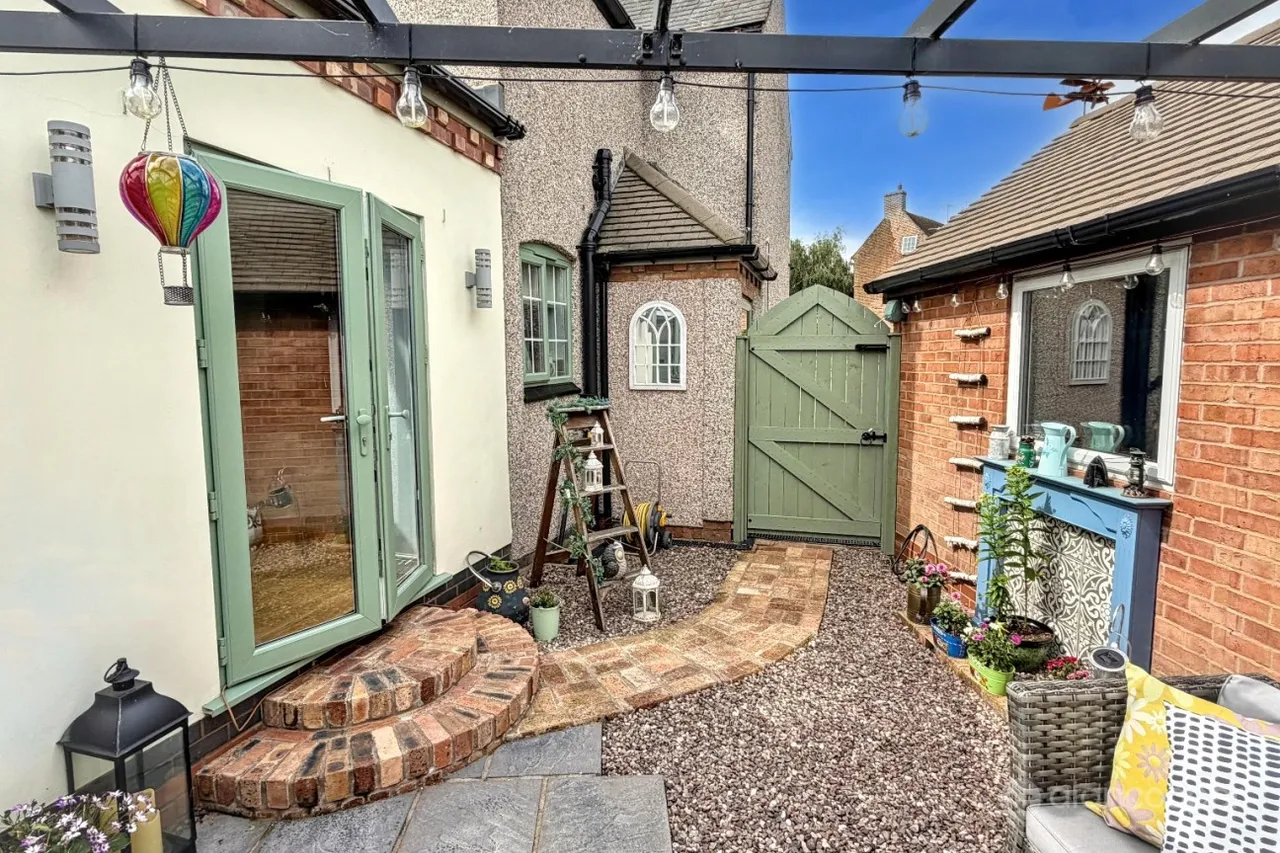 High Street, Stoke Golding, CV13, photo 42
