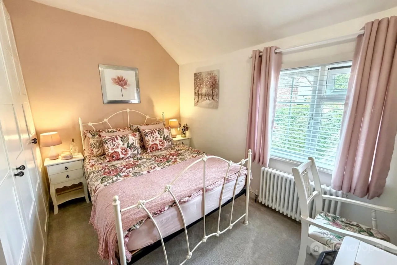 High Street, Stoke Golding, CV13, photo 23