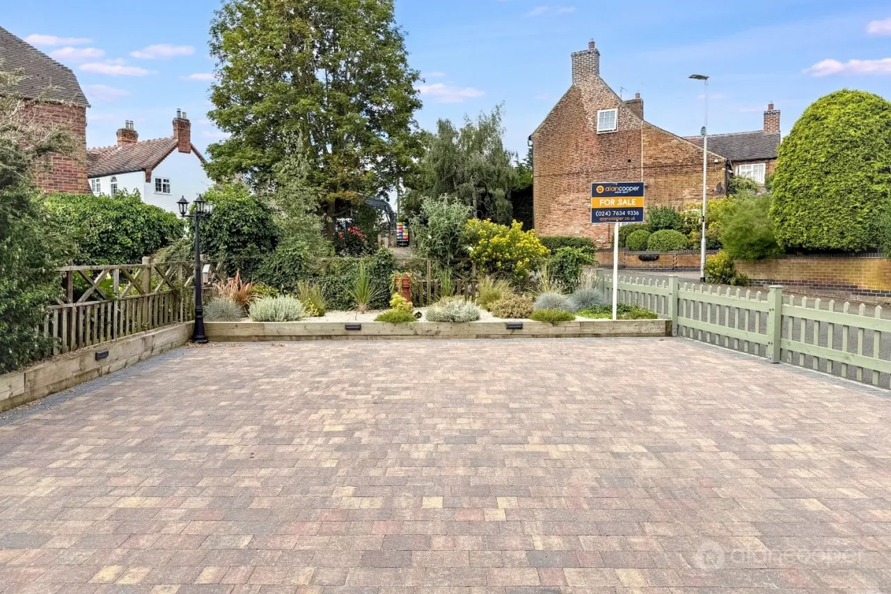 High Street, Stoke Golding, CV13, photo 32
