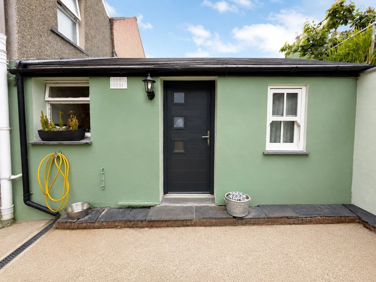 Charles Street, Milford Haven, SA73, photo 27