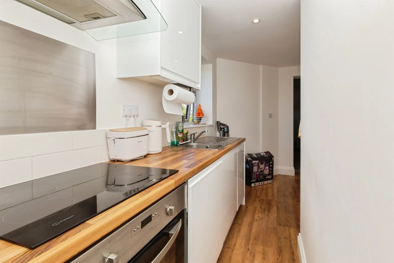 Walton Street, Aylesbury, HP21, photo 2