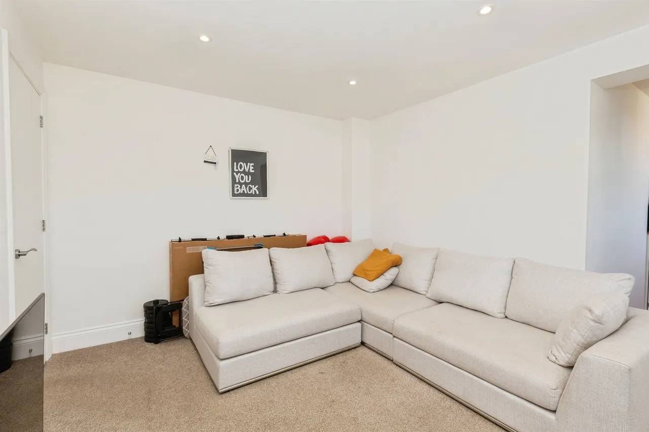 Walton Street, Aylesbury, HP21, photo 5